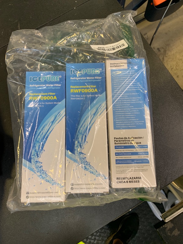 Photo 1 of ICEPURE UKF8001 Compatible with Whirlpool EDR4RXD1, 4396395, Maytag UKF8001, UKF8001AXX, EveryDrop Refrigerator Water Filter 4, RFC0900A, UKF8001AXX-200, UKF8001P, 469006, PUR, Puriclean II, Pack of 3