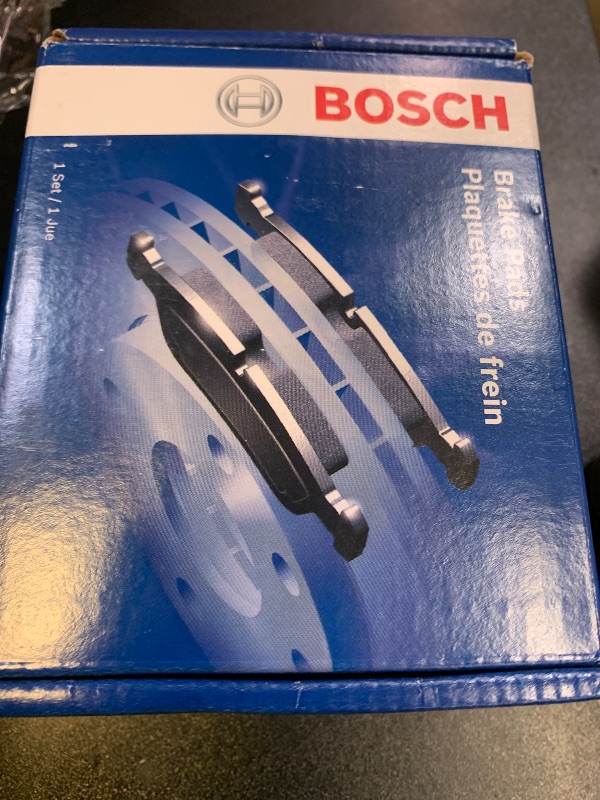Photo 1 of BOSCH BE1307H Blue Semi-Metallic Disc Brake Pad Set with Hardware - Compatible with Select Land Rover Range Rover Evoque; Volvo S60, S80, V60, V70, XC60, XC70; REAR