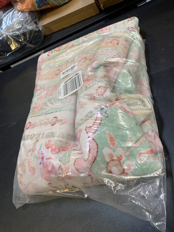 Photo 1 of Vhong Washable Area Rugs Boho Vintage Modern Neutral Large Carpet Green and Pink High Traffic Rugs 5×7 for Dinning Room Living Room Bedroom Farmhouse Non Slip