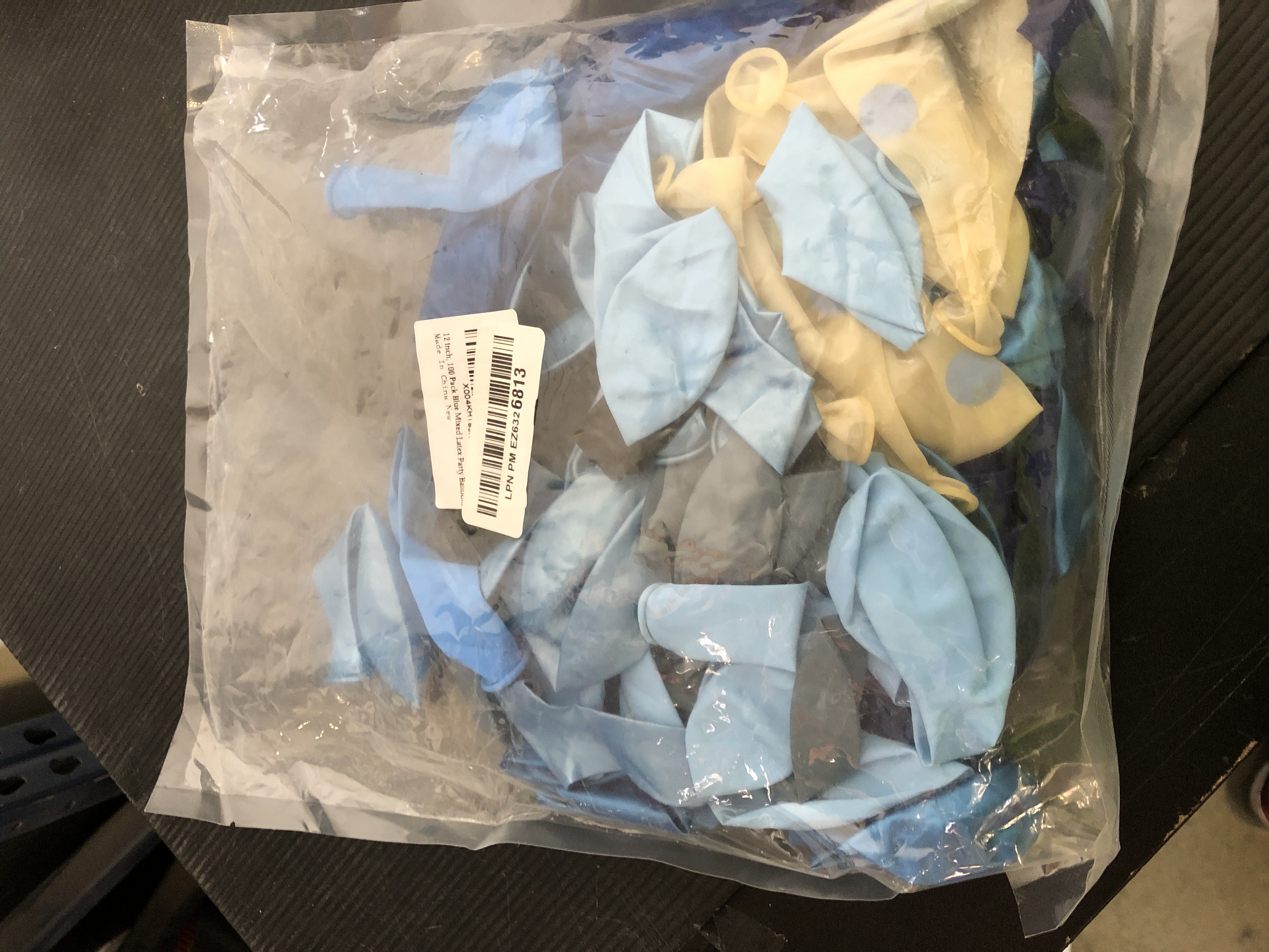 Photo 1 of 100pcs Blue Balloons Set - 12inch Metallic Chrome, Pearl, Navy & Pastel Royal Dusty Blue Balloons for Birthdays, Father's Day, 2025 Graduation Party Decorations (2 Ribbons)