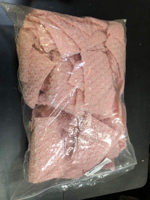 Photo 1 of BAG OF SMALL PINK BUBBLE WRAP POUCHES 40CT