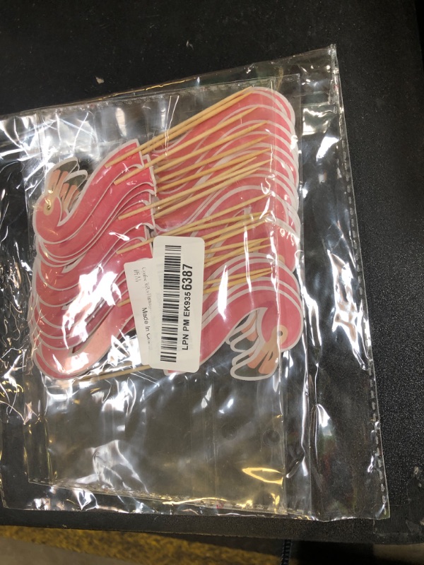 Photo 1 of Gyufise 36Pcs Flamingo Cupcake Toppers Tropical Cupcake Toppers Aloha Summer Cake Topper Decorations for Luau Hawaiian Theme Baby Shower Flamingo Birthday Party Supplies