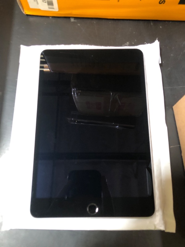 Photo 1 of Apple iPad Mini 4, 128GB, Space Gray - WiFi (Renewed)