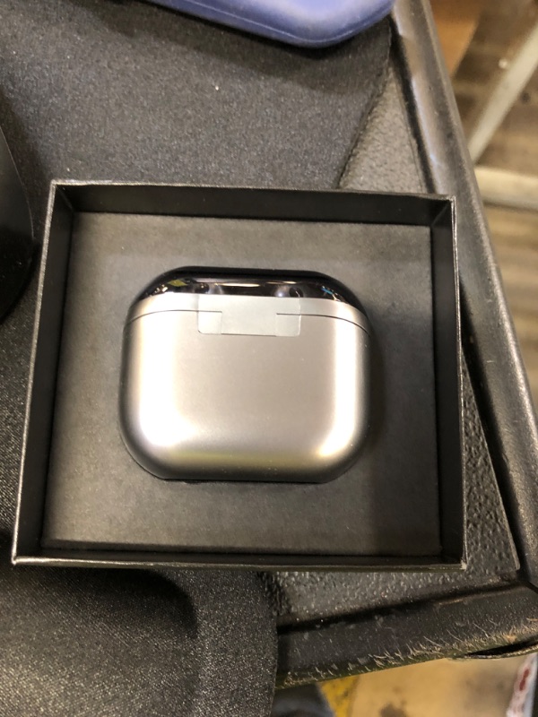 Photo 1 of Samsung Galaxy Buds 3 Pro AI True Wireless Bluetooth Earbuds, Noise Cancelling, Sound Optimization, Redesigned Comfort Fit, Silver [US Version, Amazon Exclusive, 2Yr Warranty]