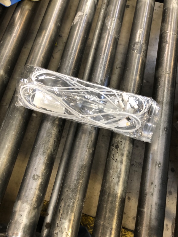 Photo 1 of  USB C to USB C Cable 60W, [10ft 4Pack] Braided Type C Fast Charging Cord 90 Degrees Charger Compatible with iPhone 17 16 15 Pro Max MacBook iPad Air5 Galaxy S25 S24 A16-Black