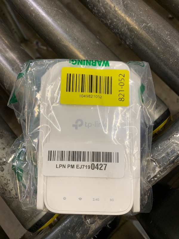 Photo 1 of TP-Link AC1200 WiFi Extender, 2025 Wirecutter Best WiFi Extender, 1.2Gbps Home Signal Booster, Dual Band 5GHz/2.4GHz, Up to 1600 Sq.ft and 32 Devices, EasyMesh Compatible, One Ethernet Port (RE315)