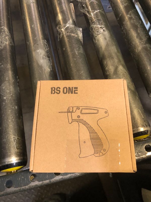 Photo 1 of Price Tagging Gun for Clothing,(Not Stitch Gun)Standard Retail Price Tag Attacher Gun Kit for Clothes Labeler with 6 Needles & 1000pcs 1" Barbs Fasteners & Organizer Bag for Store Warehouse Yard Sale