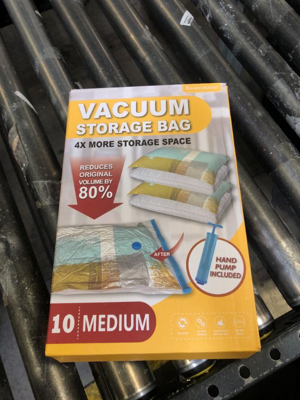 Photo 1 of 10 Medium Vaccum Storage Bags, Space Saver Vacuum Storage Bags Medium, Space Bags, Vacuum Seal Bags for Clothes with Travel Hand Pump