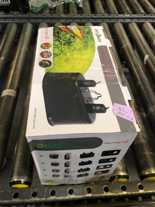 Photo 1 of REPTI ZOO Dual Reptile Light Fixture for Reptile Dome UVB Lamp Fixture Dual Reptile Reflector Dome Lamp Cap Combo Integration Design Heat Lighting