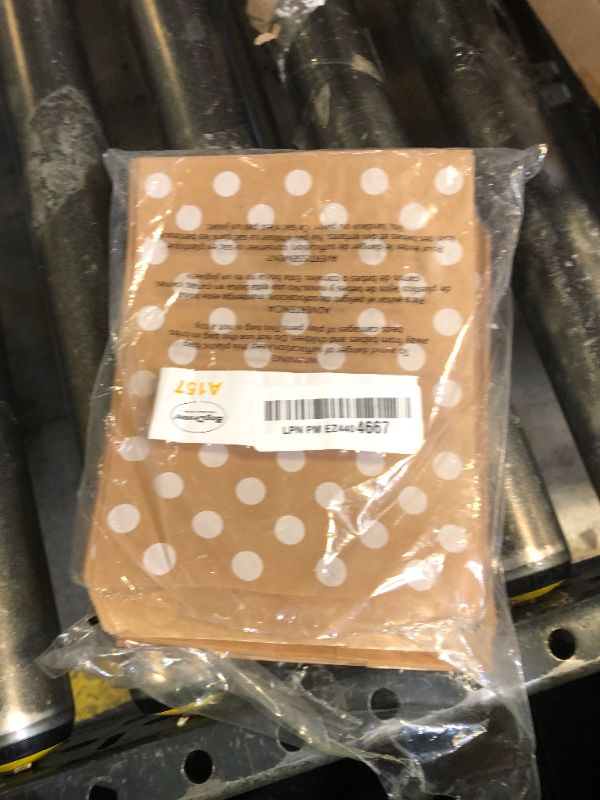 Photo 1 of BagDream 5.5x7.75 Inches Kraft Paper Bags Pack of 100 Flat Paper Greaseproof Envelopes for Snack, Cookie, Popcorn Bags Brown Dot