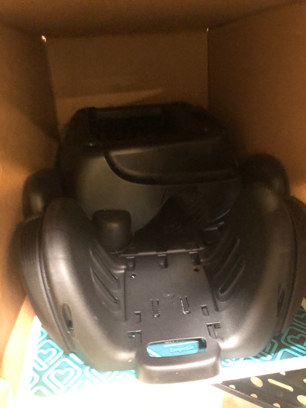 Photo 1 of Safety 1st Grand DLX Booster Car Seat