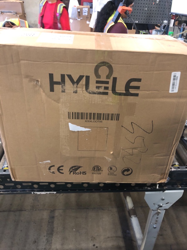 Photo 1 of Hylele UFO LED High Bay Lights Dimmable 200W 28000LM/150W/120W Switchable 5000K Daylight Commercial Highbay Lighting ETL for Factory Warehouse Workshop Garage Shop Barn with Plug&Hook, 8Pack