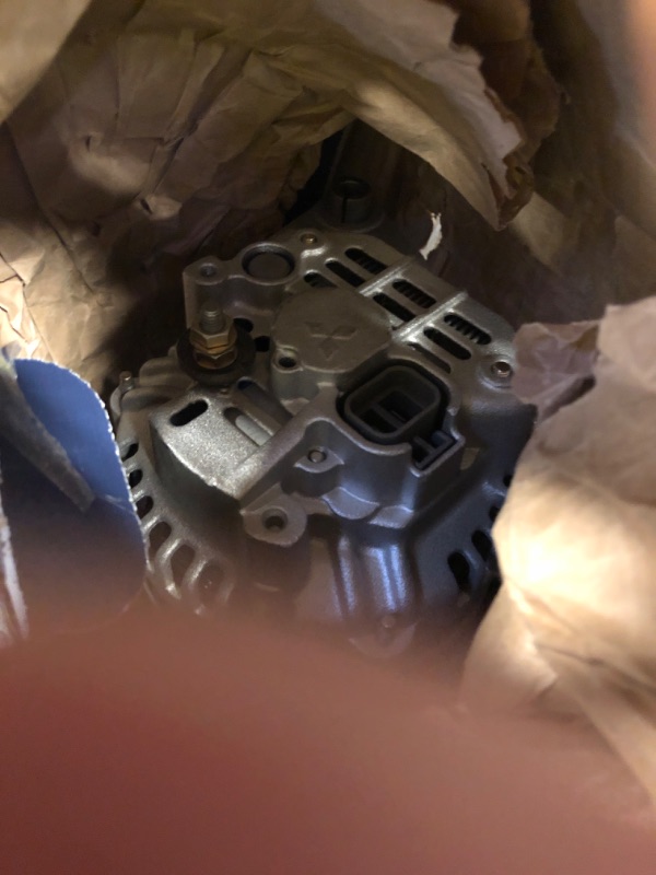 Photo 1 of Denso 211-6005 New Alternator