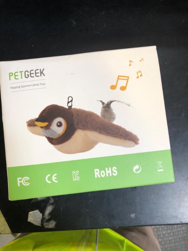 Photo 1 of PETGEEK Flapping Bird Cat Toys for Indoor Cats, Interactive Simulated Chirping Toy, USB Rechargeable Flappy Bird Toy Catnip Toy, Cat Toys for Bored Indoor Adult Cats (L Sparrow)