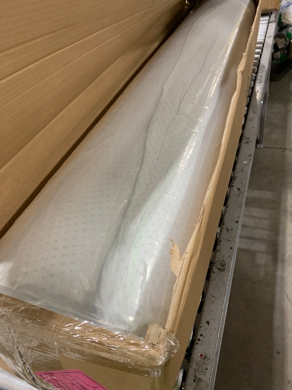 Photo 1 of ZINUS 12 Inch Green Tea Memory Foam Mattress [New Version], Fiberglass free, Medium Firm Feel, Zoned Pressure Relief, Certified Safe Foams & Fabric, Bed-In-A-Box, Queen , White