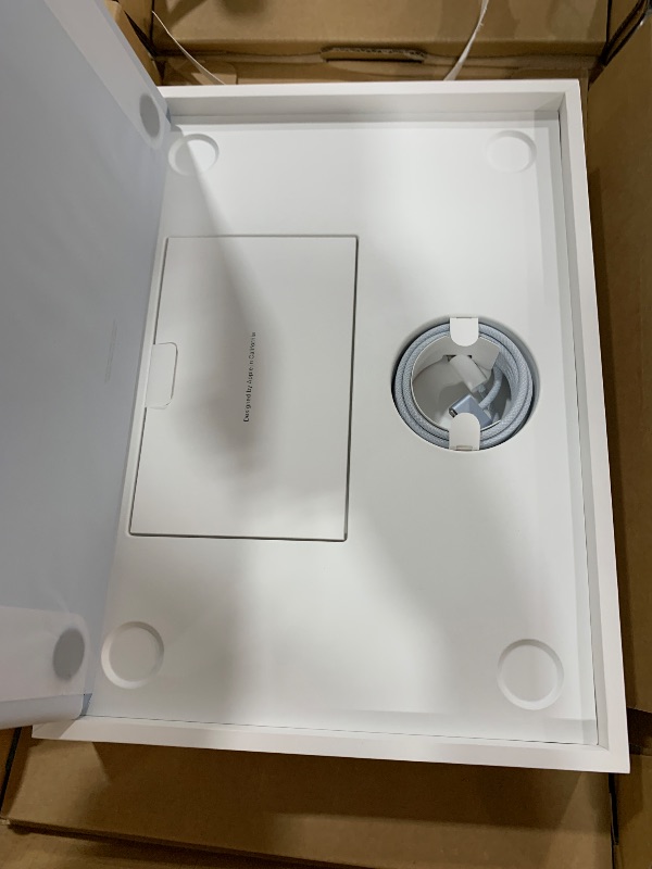 Photo 1 of Apple 2025 MacBook Air 13-inch Laptop with M4 chip: Built for Apple Intelligence, 13.6-inch Liquid Retina Display, 16GB Unified Memory, 256GB SSD Storage, 12MP Center Stage Camera, Touch ID; Sky Blue