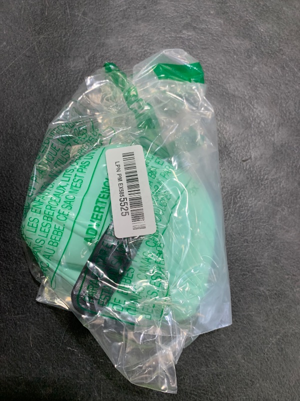 Photo 1 of Left&Right Dog Clicker Training Kit,Silicone Dog Training Treat Pouch and Dog Clickers,Dog Treat Bag with Clicker Training for Dogs,Pet Treat Bag with Magnetic Buckle Closing and Waist Clip,Egg Green
