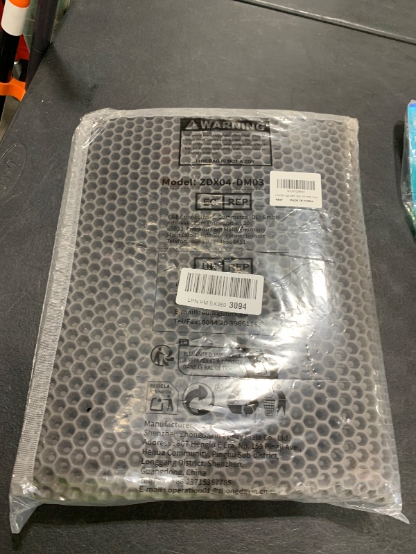 Photo 1 of Pieviev Cat ter Mat Double Layer Waterproof Urine Proof Trapping Mat 1 Pack (Gray, 30x24 Inch (Pack of 1))
