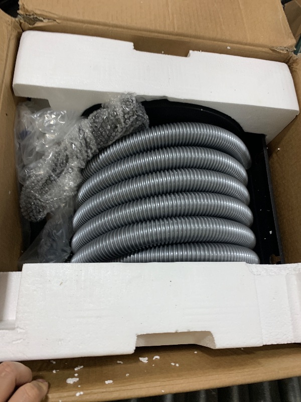 Photo 1 of Giraffe Tools Vacuum Hose Extension Reel with 30FT Hose, 1-1/4'' Wall Mount Vacuum Hose Reel, Suitable for Diameter 32mm Wet Dry Vacuums