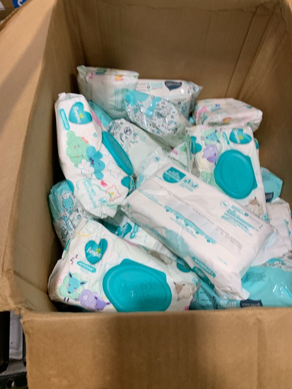 Photo 1 of Pampers Pull On Cruisers 360° Fit Disposable Baby Diapers Size 3, 2 Months Supply (2 x 168 Count) with Sensitive Water Based Baby Wipes 12X Multi Pack Pop-Top and Refill (1008 Count)
