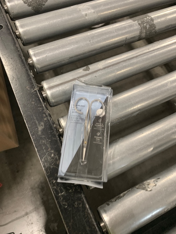 Photo 1 of Tweezerman Cuticle Scissors (Stainless Steel)