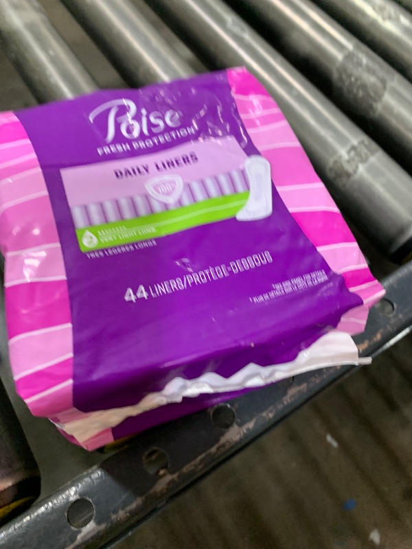 Photo 1 of Poise Daily Incontinence Panty Liners, 2 Drop Very Light Absorbency, Long, 44 Count of Pantiliners, Packaging May Vary
