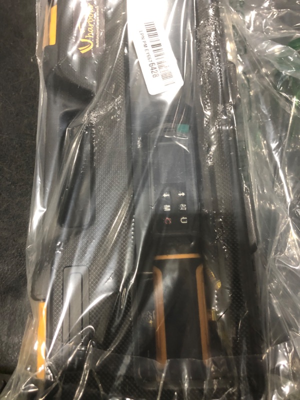 Photo 1 of Uharbour Digital Torque Wrench 3/8 Drive, 0.66-44.29Ft.lbs/0.9-60Nm Range, Electric Torque Wrench with Dual Direction Ratchet, ±1% Accuracy with Vibration, Buzzer and LED Alert