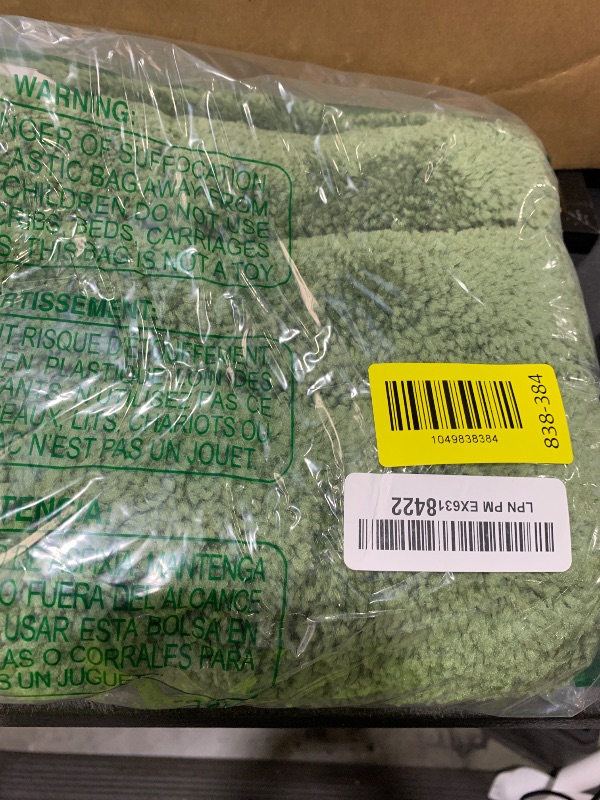 Photo 1 of COSY HOMEER Extra Thick Bath Rugs for Bathroom - Anti-Slip Bath Linen Sets Mats Soft Plush Yarn Shaggy 100% Strong Polyester Living Room Bedroom Floor Water Absorbent(Green,17x27 - Inches)