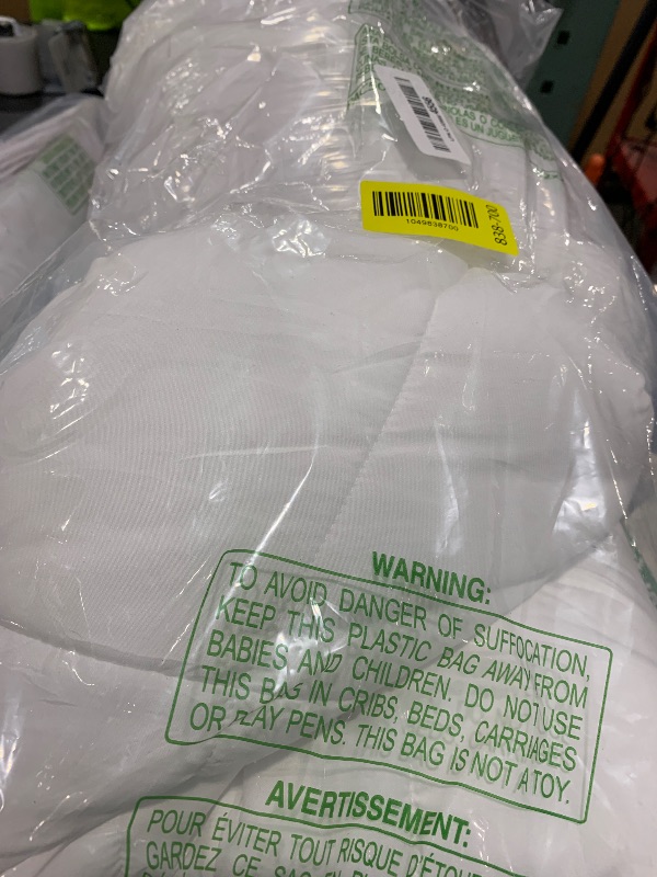 Photo 1 of Bedsure Comforter Duvet Insert - Quilted Comforters Queen Size, All Season Duvet, Down Alternative Bedding, with 8 Tabs, Gifts for Women/Men, White, Queen 88 x 88 Inches