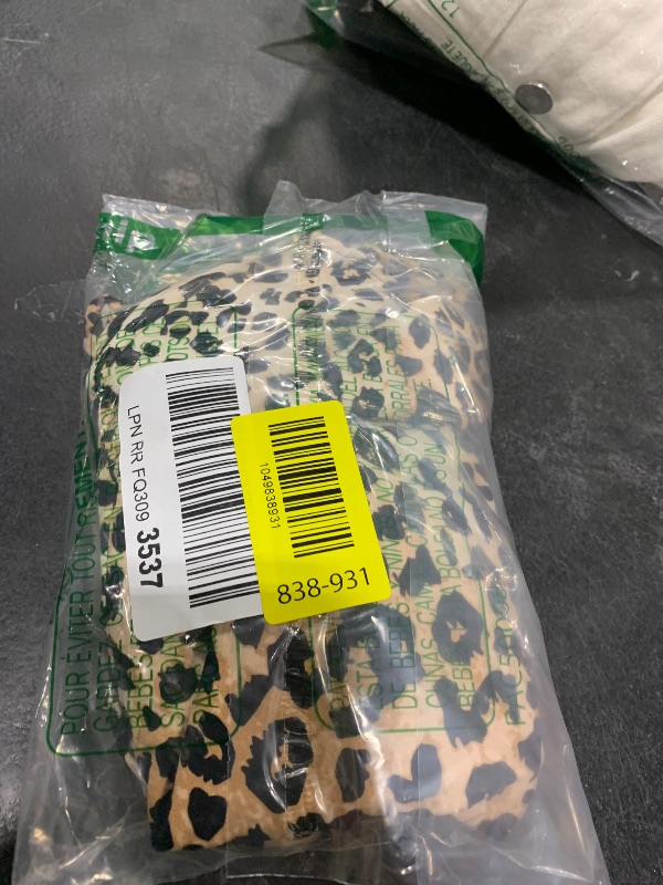 Photo 1 of SAUNGKUAI Women's Leopard Print Bodysuit Plunge Deep V Neck Backless Sleeveless Going Out Tank Tops Thong Body Suits Wild Black Leopard L