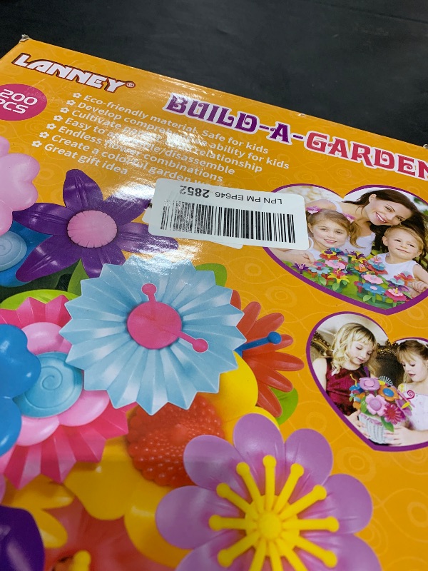 Photo 1 of Flower Building Toy Set, 200 Pcs Flower Garden Building Toys for Girls Boys 3 4 5 6 7 Year Old, Educational Stem Build Garden Toy, Kids Toddler Birthday Gift Ideas