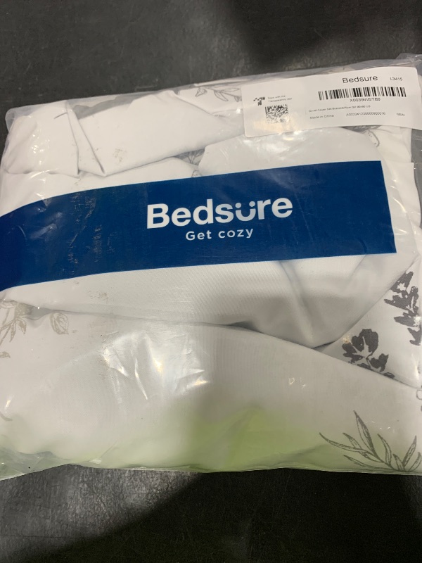 Photo 1 of Bedsure Duvet Cover Queen Size - Reversible Floral Duvet Cover Set with Zipper Closure, 3 Pieces Grey Bedding Set with 8 Corner Ties and 2 Pillowcases 20"x26"