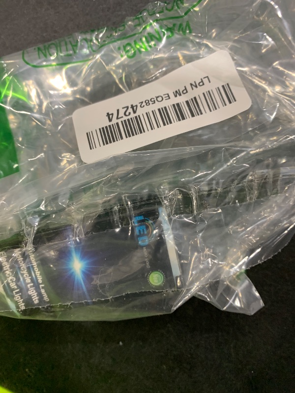 Photo 1 of AUTOVIC COB Light Bulb 6000K For Honda ATC110 ATC125M ATC185 ATC200 ATC200E ATC200M TRX125 TRX200SX TRX250 Replace 34901-323-750 34901-HC3-003