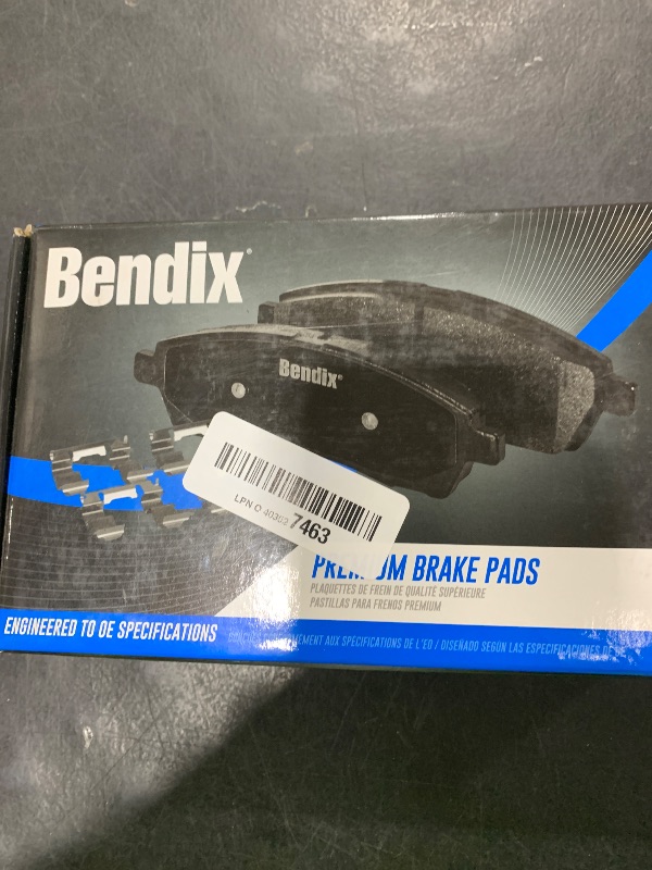 Photo 1 of Bendix Premium SBC1779 Ceramic Rear Brake Pads for Select Models Audi A1, Q3, Q3 Quattro, Volkswagen Caddy, Golf, Golf Alltrack, SportWagen, GTI, Passat