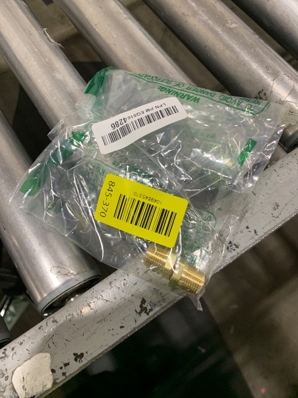 Photo 1 of Legines Brass Pipe Fitting Hex Bushing, 3/8" NPT Male to 1/4" NPT Female 1200psi (2pcs)