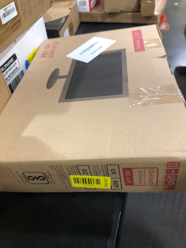 Photo 1 of Thinlerain 15 inch PC Monitor Desktop Monitor with 1440×900, Small Monitor with 16:10 LED Monitor, TFT Panel, 60 Hz, 5Ms, VGA, HDMI, Built-in Speakers