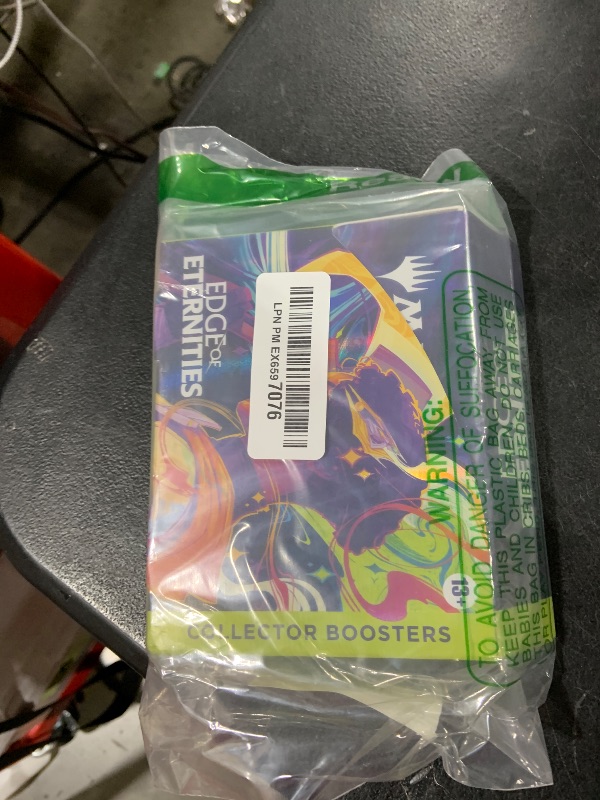 Photo 1 of Magic: The Gathering Edge of Eternities - Collector Booster Box (12 Packs)