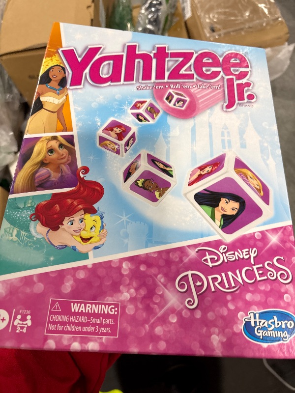 Photo 1 of Hasbro Gaming Yahtzee Jr.: Disney Princess Edition Board Game for Kids Ages 4 and Up, for 2-4 Players, Counting and Matching Game for Preschoolers (Amazon Exclusive)
