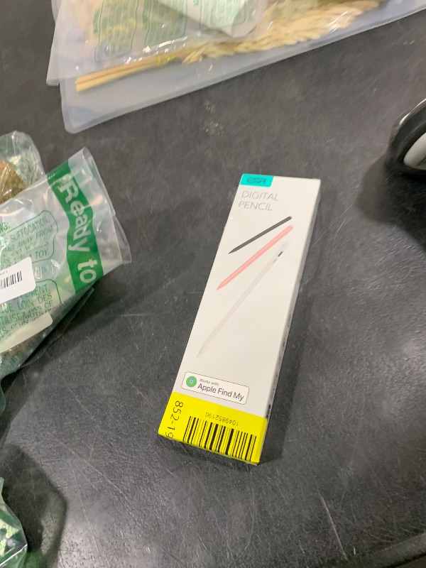 Photo 1 of ESR Geo Digital iPad Pencil Findmy Compatible with Apple iPad 2018-2025,with Easy Shortcuts for Apple iPad A16/10/9/8 & Air 13/11 & Pro 12.9/13/11 & Mini 7/6/5,White(No Wireless Charging)