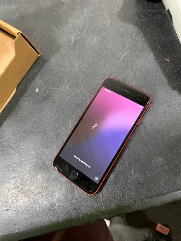 Photo 1 of Apple iPhone SE (2nd Generation), US Version, 256GB, Red - Unlocked (Renewed)