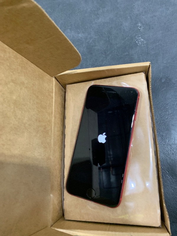 Photo 1 of Apple iPhone SE (2nd Generation), US Version, 256GB, Red - Unlocked (Renewed)