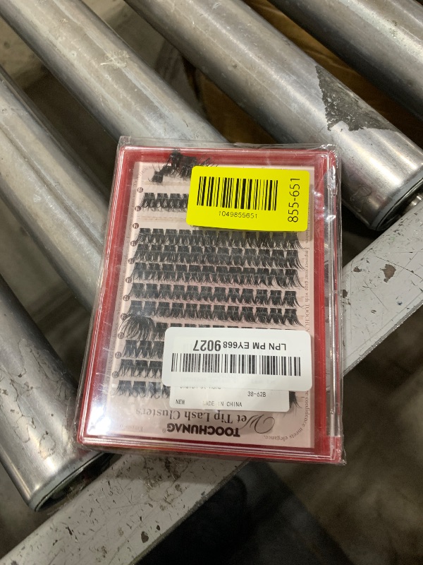 Photo 1 of TOOCHUNAG Eyelash Clusters Wispy Cluster Eyelash Extensions 144pcs Volume Lash Clusters 10-16mm Individual Lashes Natural Eyelashes Clusters WideSpan DIY Lash Extension at Home