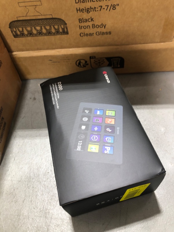 Photo 1 of ULANZI D200 U-Studio Macro Keyboard Stream Controller, 14 LCD Keys, 13 Customizable Macro Keys Deck to Control Apps and Software, Trigger Actions in OBS, Twitch, YouTube and More, for Mac/PC