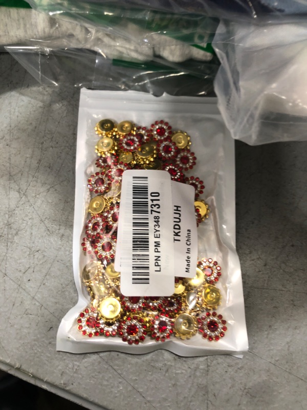 Photo 1 of TKDUJH 100pcs 14mm Gold Claw Sew on Rhinestones, Crystal Gems Jewels for Crafts, Glass Gemstones Rhinestones Bedazzling for Crafting, DIY Sewing Clothes Headband Dresses Hat Accessories (Red)