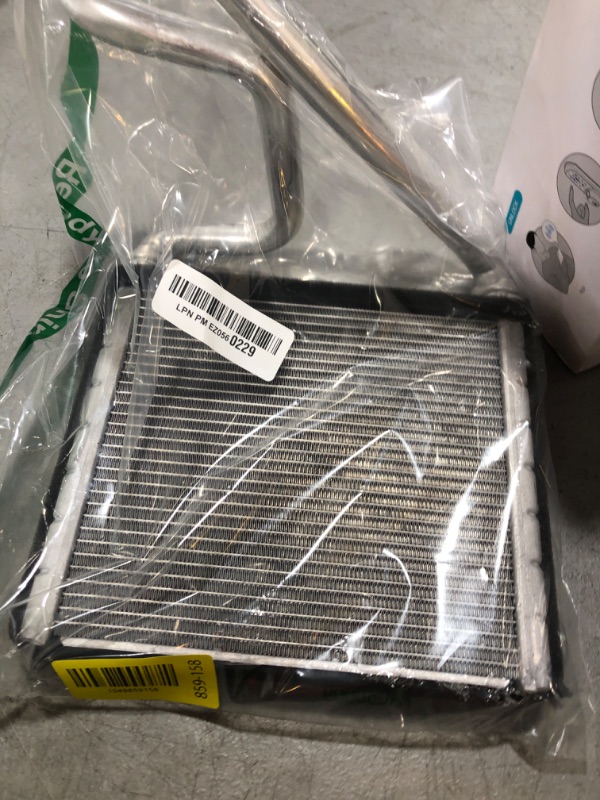 Photo 1 of Front HVAC Heater Core Compatible with Ram 1500 2009-2010, Ram 2500/3500/4500, Ram 1500 2011-2018, Ram 1500 Classic 2019-2020, Ram 2500 3500 4500 5500 2011-2018 98007, HT2122C 68048895AA
