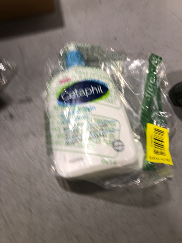 Photo 1 of Cetaphil Face Wash, Hydrating Gentle Skin Cleanser for Dry to Normal Sensitive Skin, 20 oz, Fragrance Free, Soap Free and Non-Foaming
