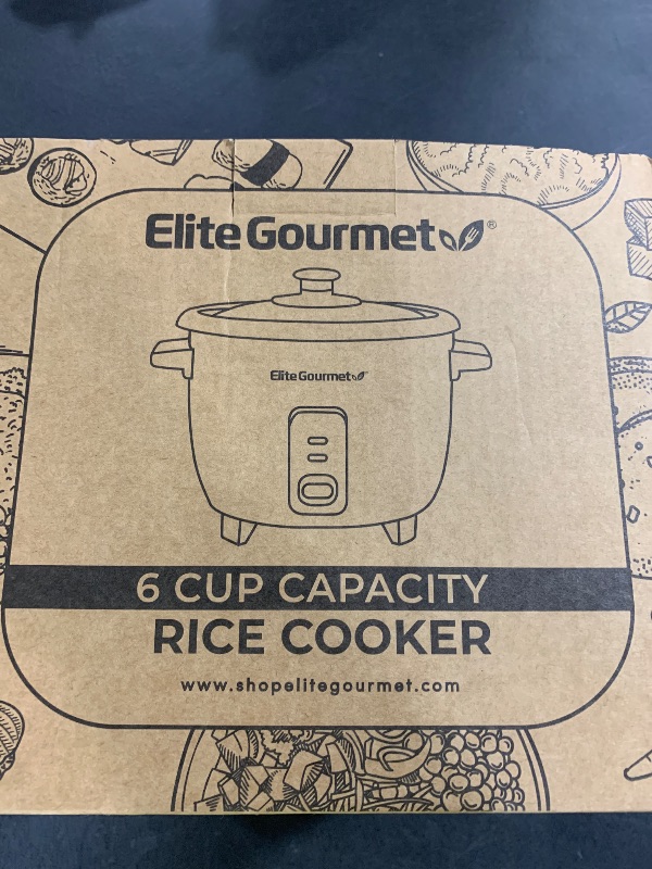 Photo 1 of Elite Gourmet ERC-003 Electric Rice Cooker with Automatic Keep Warm Makes Soups, Stews, Grains, Hot Cereals, White, 6 Cups Cooked (3 Cups Uncooked)