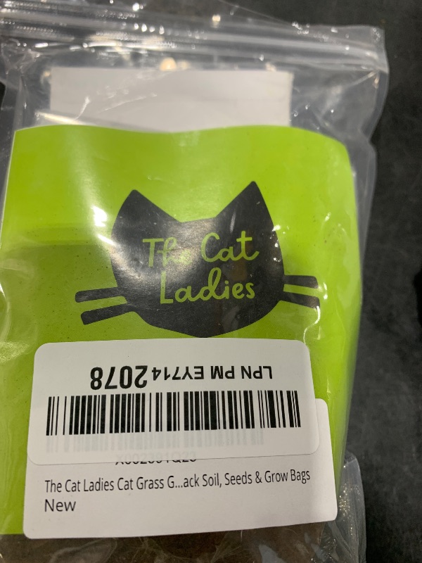 Photo 1 of LPNPMEY7142078
thr cat ladies cat grass 