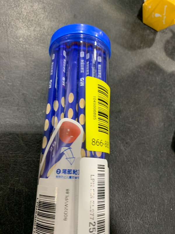 Photo 1 of M&G 30pcs Triangular Pencils, 2B Pencils with Grip Correction, Wooden Graphite Pencils, Pre-Sharpened Break-Resistant, Suitable for Writing, Drawing, and Sketching