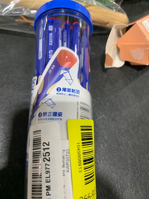 Photo 1 of M&G 30pcs Triangular Pencils, 2B Pencils with Grip Correction, Wooden Graphite Pencils, Pre-Sharpened Break-Resistant, Suitable for Writing, Drawing, and Sketching